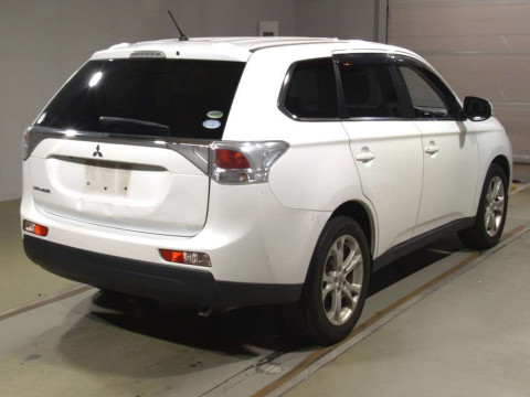 2013 Mitsubishi Outlander GF8W[1]