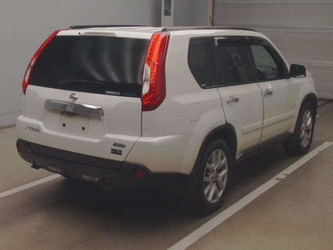 2010 Nissan X-Trail DNT31[1]