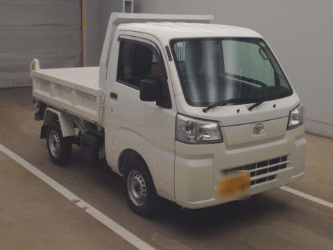 2024 Daihatsu Hijet Truck S510P[2]