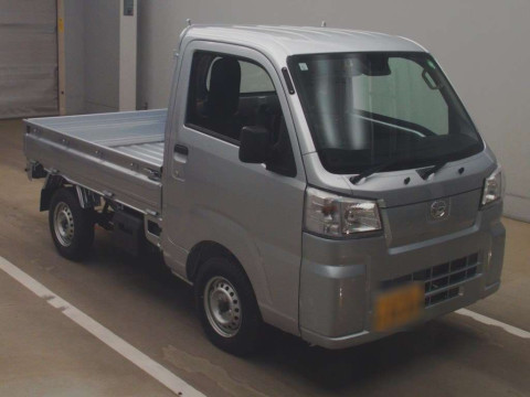 2024 Daihatsu Hijet Truck S510P[2]