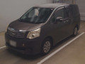 2010 Toyota Noah