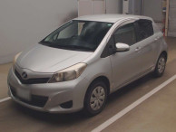 2013 Toyota Vitz