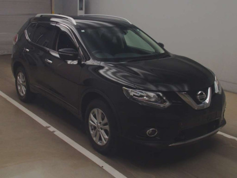 2015 Nissan X-Trail NT32[2]