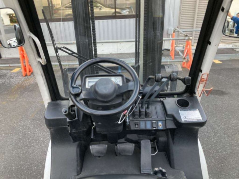 2015 Others Forklift P1F2A20D[2]