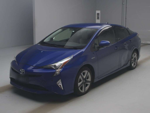 2016 Toyota Prius ZVW50[0]