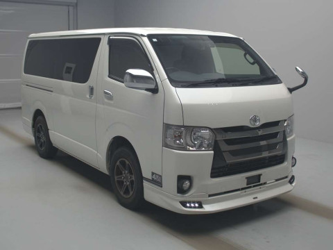 2019 Toyota Hiace Van GDH201V[2]