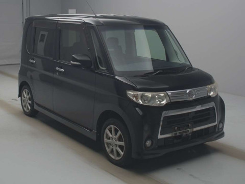 2011 Daihatsu Tanto Custom L375S[2]