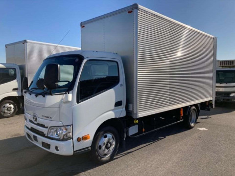 2019 Toyota Toyoace Truck XZU655[0]