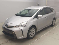 2019 Toyota Prius alpha