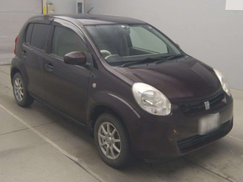 2012 Toyota Passo KGC30[2]