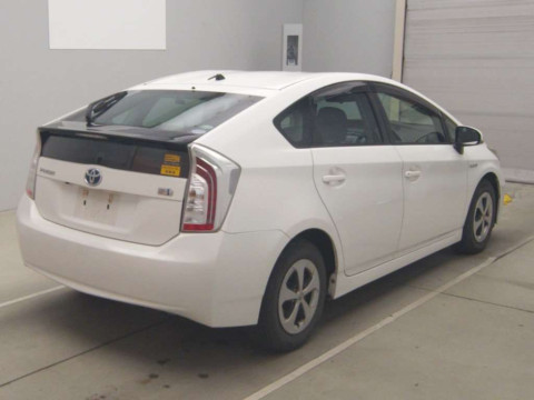 2014 Toyota Prius ZVW30[1]