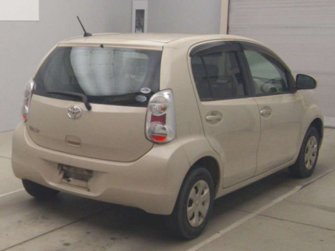 2010 Toyota Passo KGC30[1]