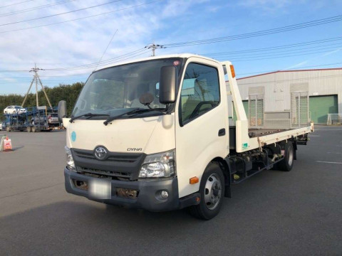 2015 Toyota Dyna Truck XZU720[0]