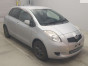 2005 Toyota Vitz