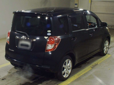 2009 Toyota Ractis NCP100[1]