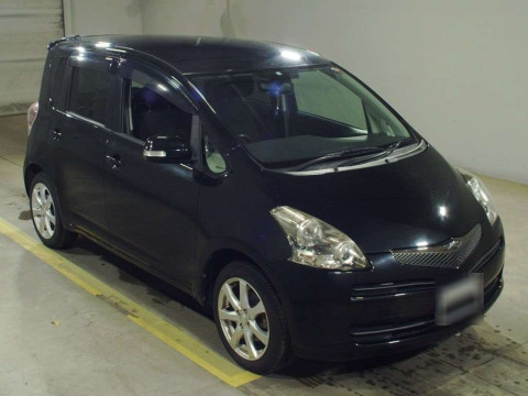 2009 Toyota Ractis NCP100[2]