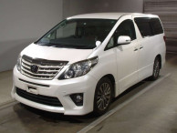 2013 Toyota Alphard