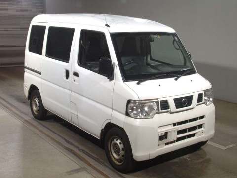 2013 Nissan NV100 Clipper U71V[2]