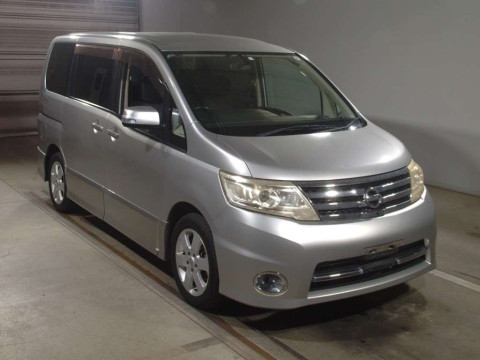 2010 Nissan Serena CC25[2]