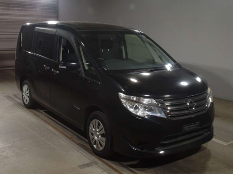 2014 Nissan Serena HC26[2]