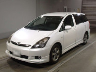 2004 Toyota Wish