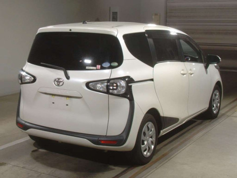 2016 Toyota Sienta NSP170G[1]