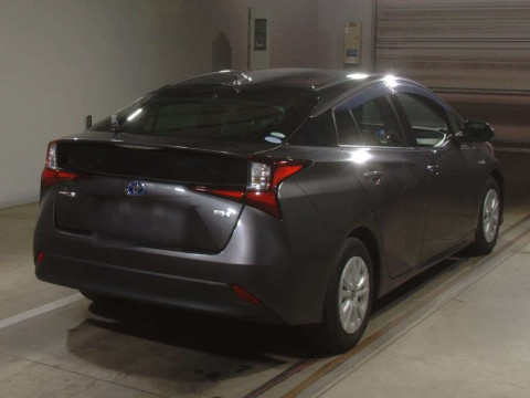 2019 Toyota Prius ZVW51[1]