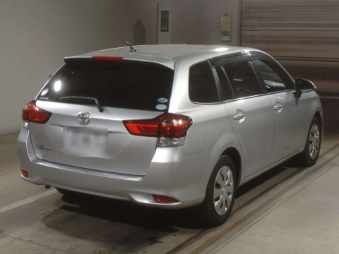 2015 Toyota Corolla Fielder NRE161G[1]