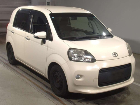 2013 Toyota Porte NCP141[2]