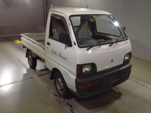 1995 Mitsubishi Minicab Truck U42T[2]