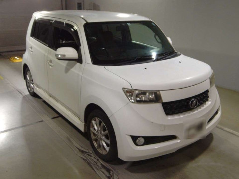 2011 Toyota bB QNC25[2]