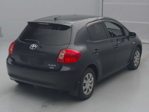 2008 Toyota Auris NZE151H[1]