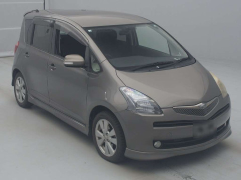 2006 Toyota Ractis NCP100[2]