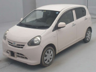 2011 Daihatsu Mira es