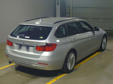 2013 BMW 3 Series 3D20[1]