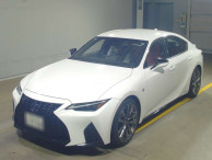 2021 Lexus IS