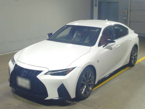 2021 Lexus IS AVE30[0]