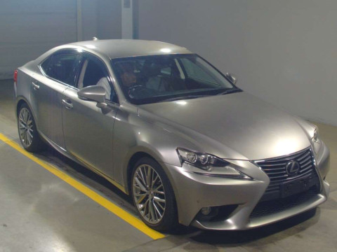 2013 Lexus IS GSE30[2]