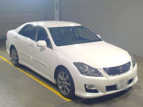 2008 Toyota Crown GRS200[2]