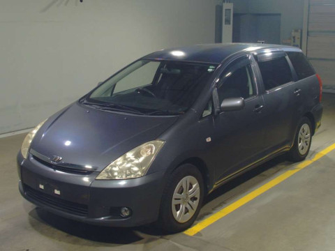 2004 Toyota Wish ANE10G[0]