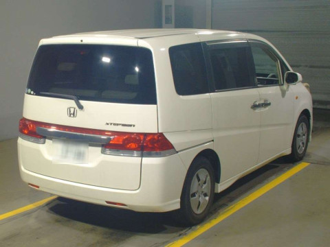 2006 Honda Step WGN RG1[1]