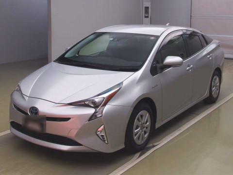 2017 Toyota Prius ZVW50[0]