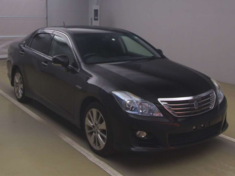 2008 Toyota Crown Hybrid GWS204[2]