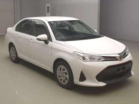 2018 Toyota Corolla Axio NRE161[2]