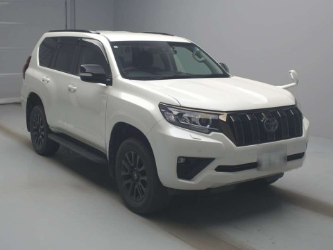 2021 Toyota Land Cruiser Prado GDJ150W[2]