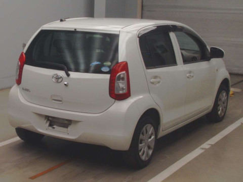 2015 Toyota Passo KGC30[1]