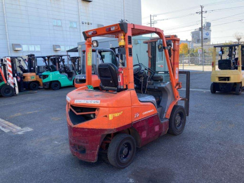 2012 Others Forklift FD25T[1]