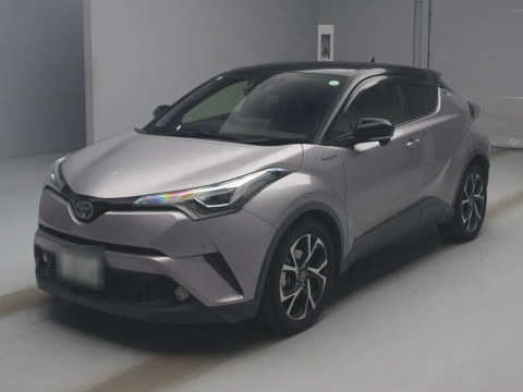 2017 Toyota C-HR ZYX10[0]