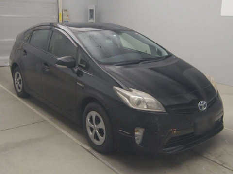 2012 Toyota Prius ZVW30[2]