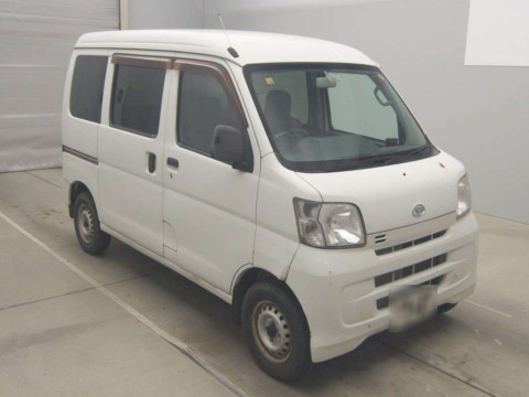 2011 Daihatsu Hijet Cargo S321V[2]